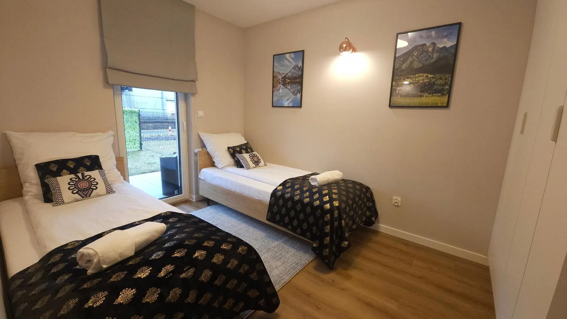 Apartament Zakopianski Z Ogrodkiem - Jacuzzi & Sauna & Silownia & Plac Zabaw Zakopane 0*,  Poland